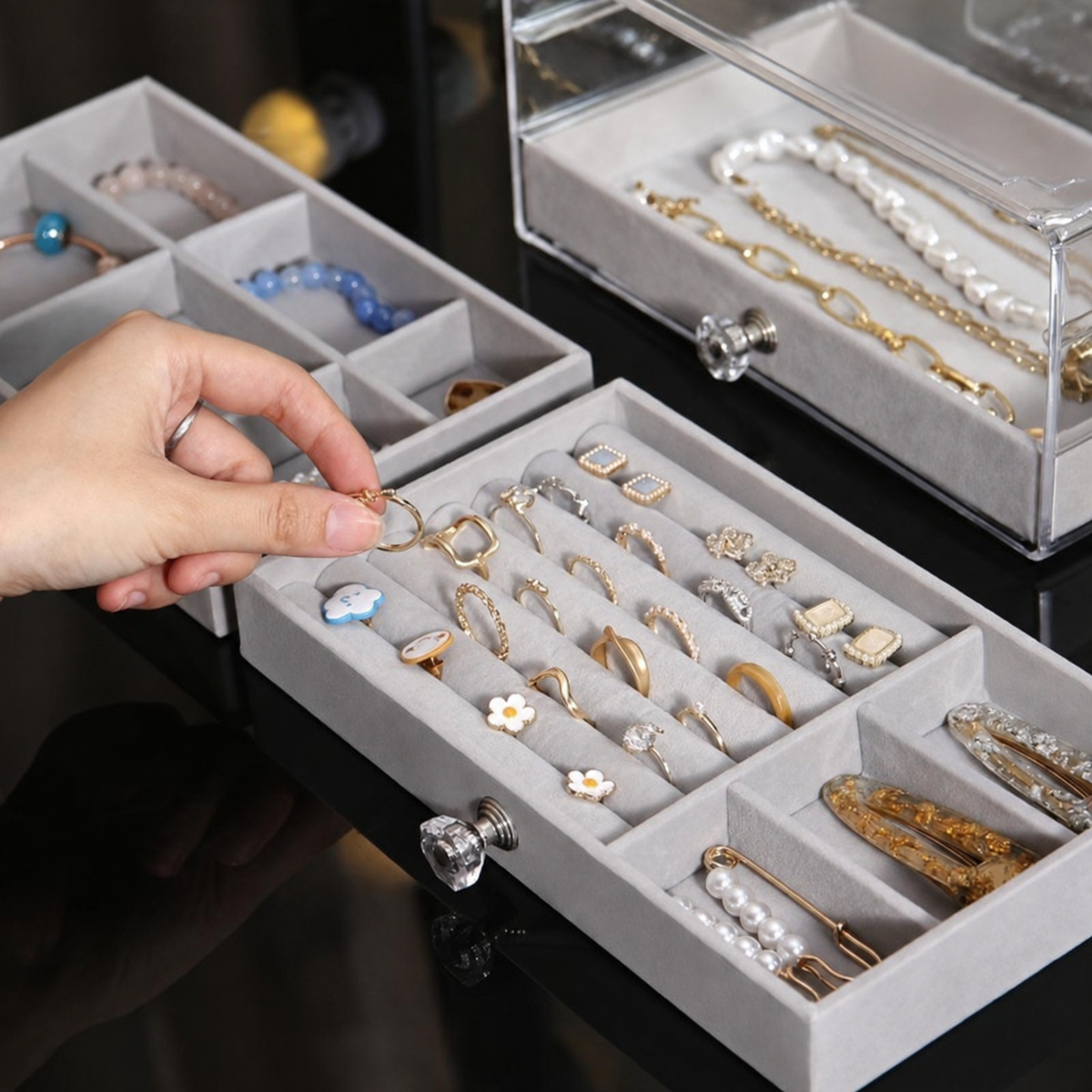 Hot Selling 3-Drawer Acrylic Jewelry Organizer – Dust Proof Velvet Storage Box